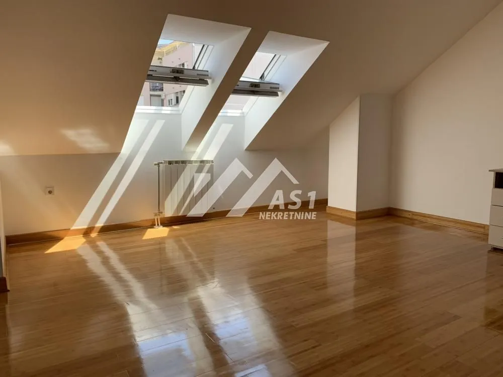Rent, office space, 90m², Bulevar Oslobodjenja, Novi Sad Sve Podlokacije