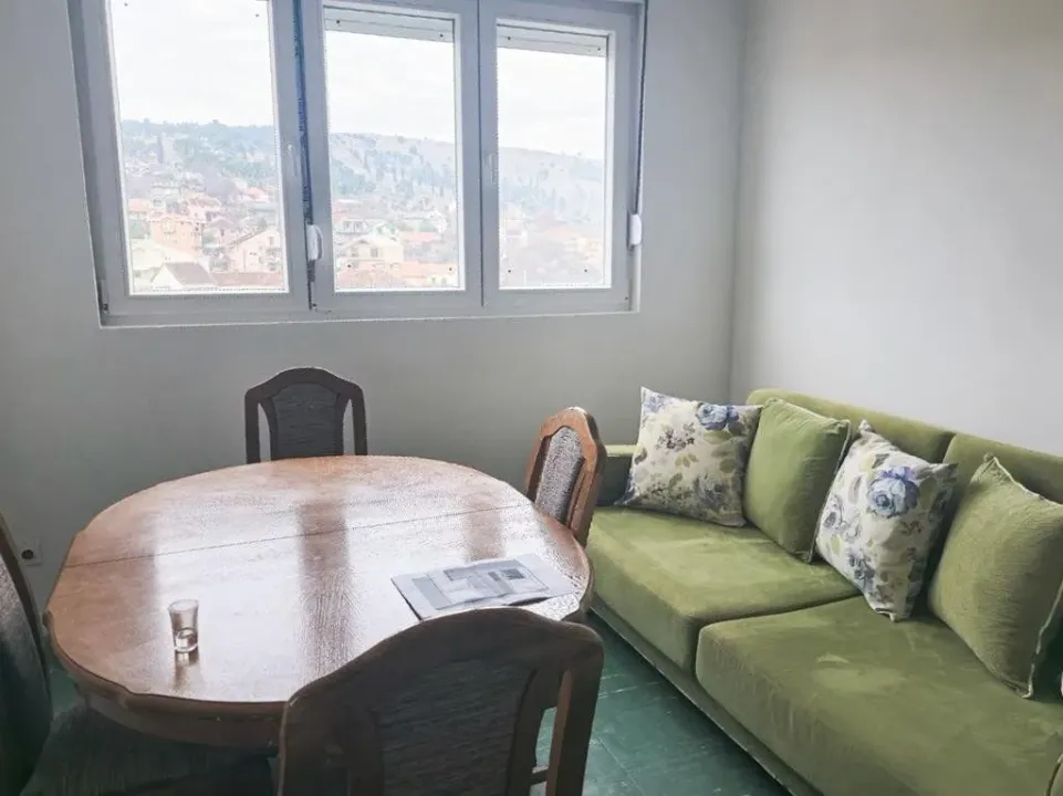 Izdavanje, jednosoban stan, 55m², Preko Morače, Podgorica