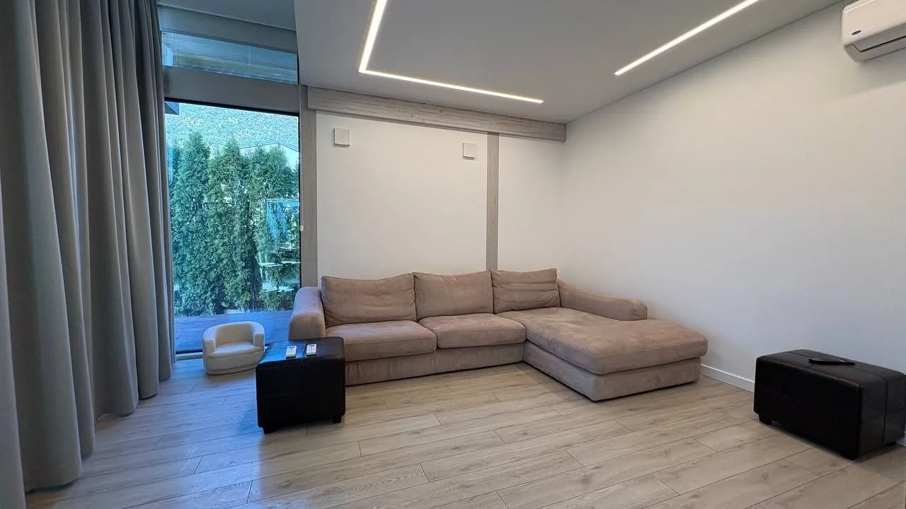 Prodaja, kuća, 487m², Mrčevac, Tivat