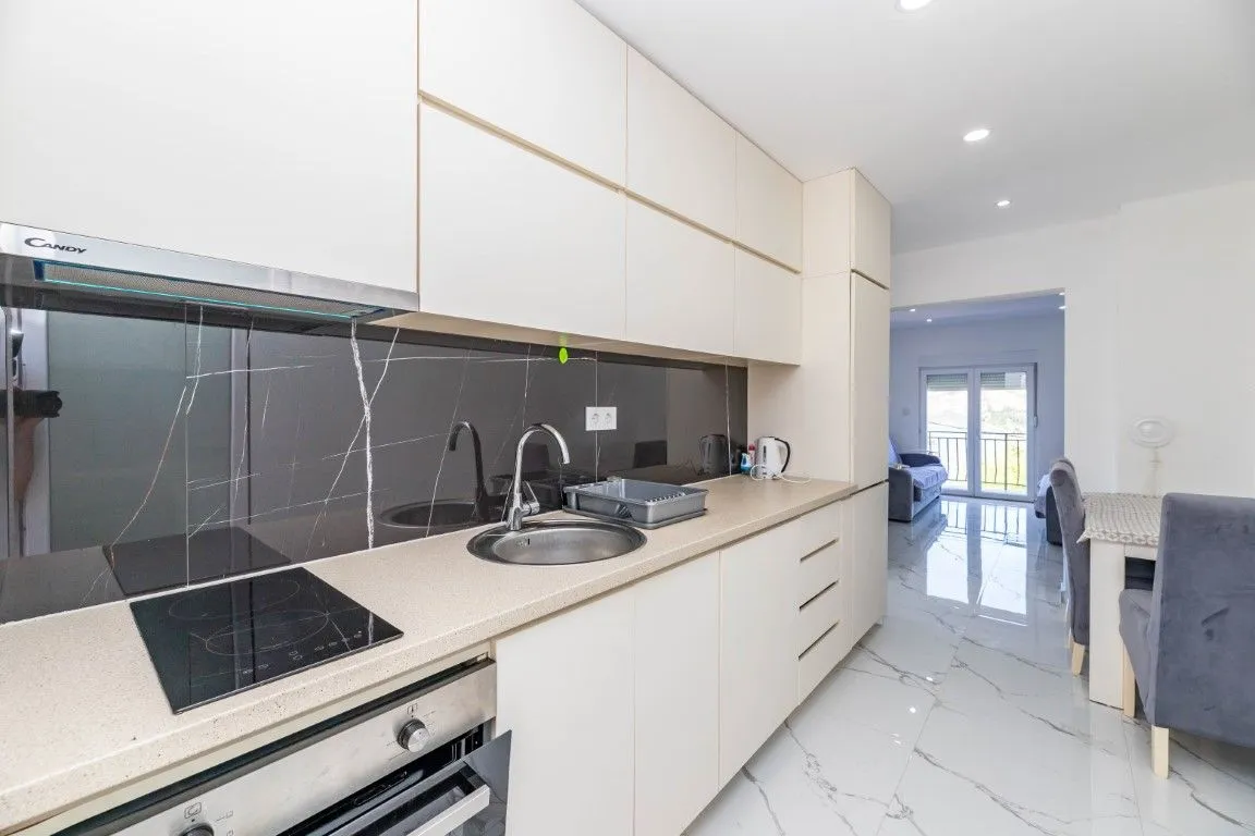 Prodaja, dvosoban stan, 56m², Igalo, Herceg Novi