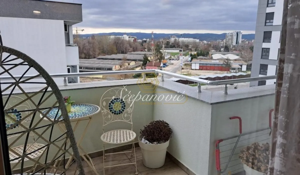 Prodaja, trosoban stan, 87m², Nova Detelinara, Novi Sad Sve Podlokacije