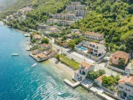 Izdavanje, kuća, 300m², Kostanjica, Kotor - image 6