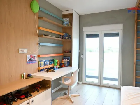 Prodaja, kuća, 360m², Petrovaradin, Novi Sad - image 25