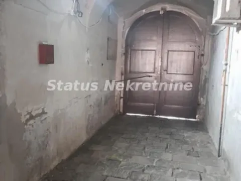 Prodaja, četvorosoban stan, 188m², Petrovaradin, Novi Sad - image 10