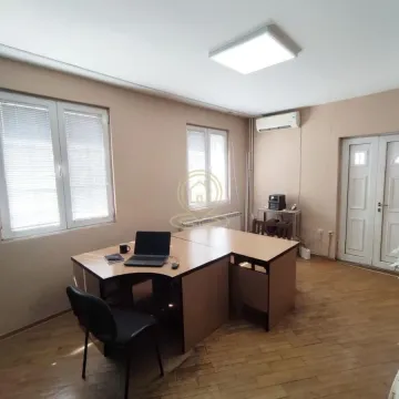 Rent, office space, 190m², Banjica, Voždovac Sve Podlokacije - image 9