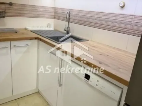 Rent, three bedroom apartment, 106m², Vračar Hram, Vračar Sve Podlokacije - image 6