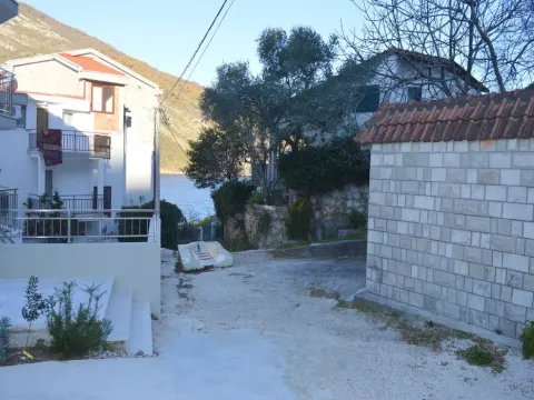 Sale, land lot, 600m², Lepetani, Tivat - image 2