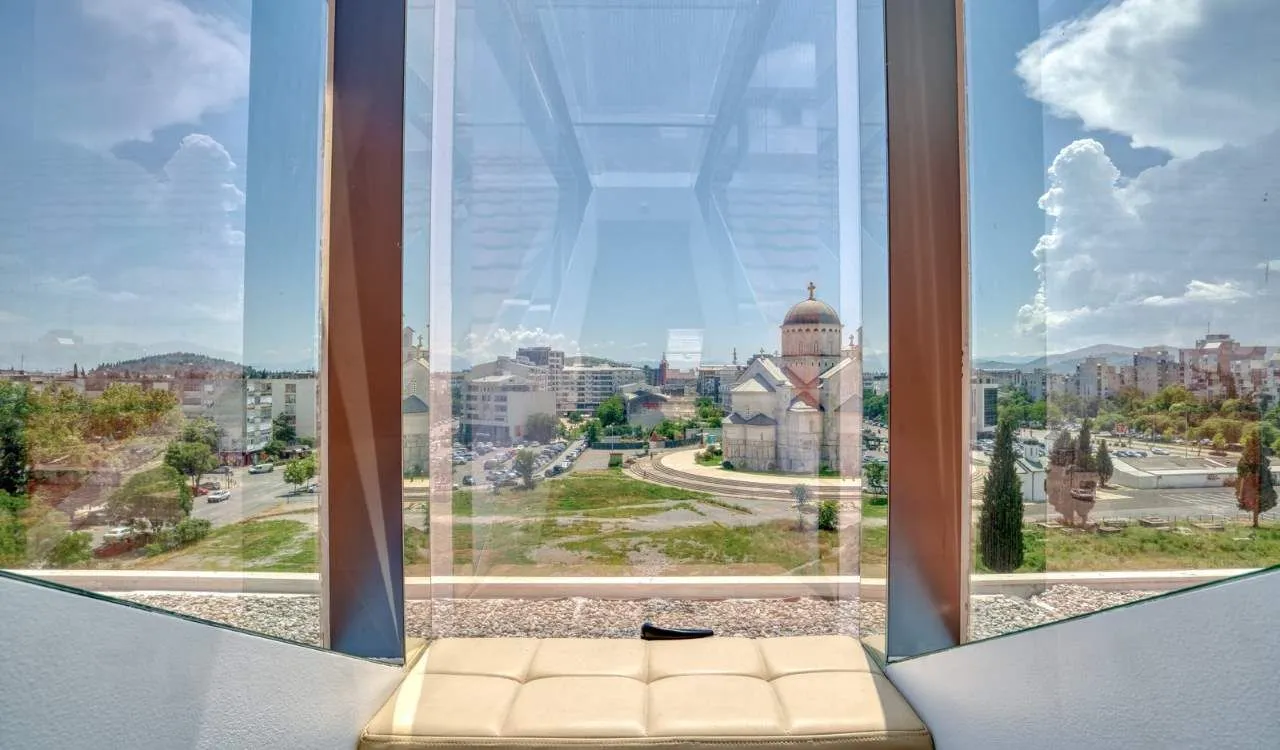 Izdavanje, jednosoban stan, 70m², Preko Morače, Podgorica