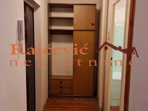 Prodaja, jednosoban stan, 49m², Brace Jerković, Voždovac Sve Podlokacije - image 9