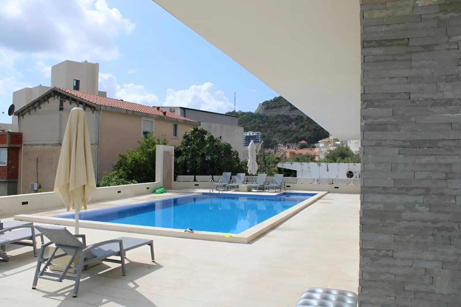 Prodaja, jednosoban stan, 50m², Bečići, Budva