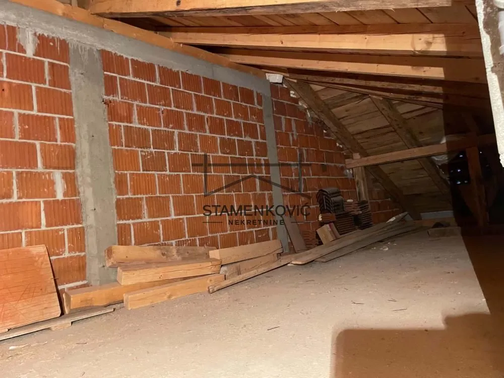 Prodaja, trosoban stan, 62m², Klisa, Novi Sad Sve Podlokacije