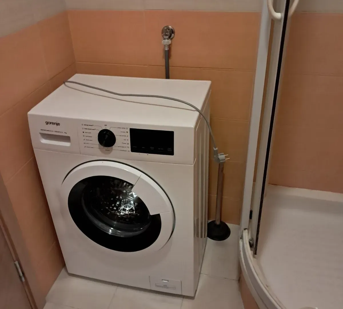 Rent, one bedroom apartment, 52m², Pobrežje, Podgorica