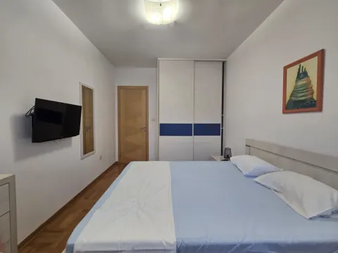 Izdavanje, jednosoban stan, 50m², Preko Morače, Podgorica - image 10