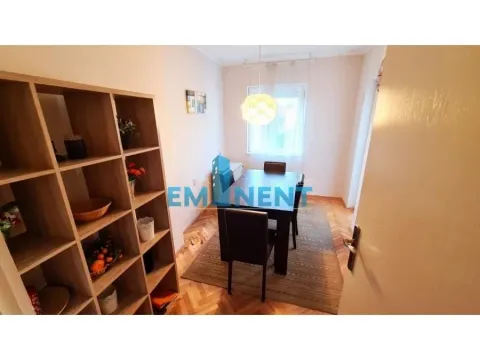 Rent, two bedroom apartment, 55m², Savski Venac, Beograd - image 5