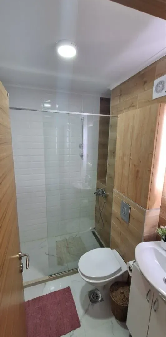Prodaja, trosoban stan, 89m², Pejton, Podgorica