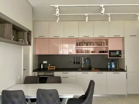 Prodaja, dvosoban stan, 55m², Centar, Tivat - image 10