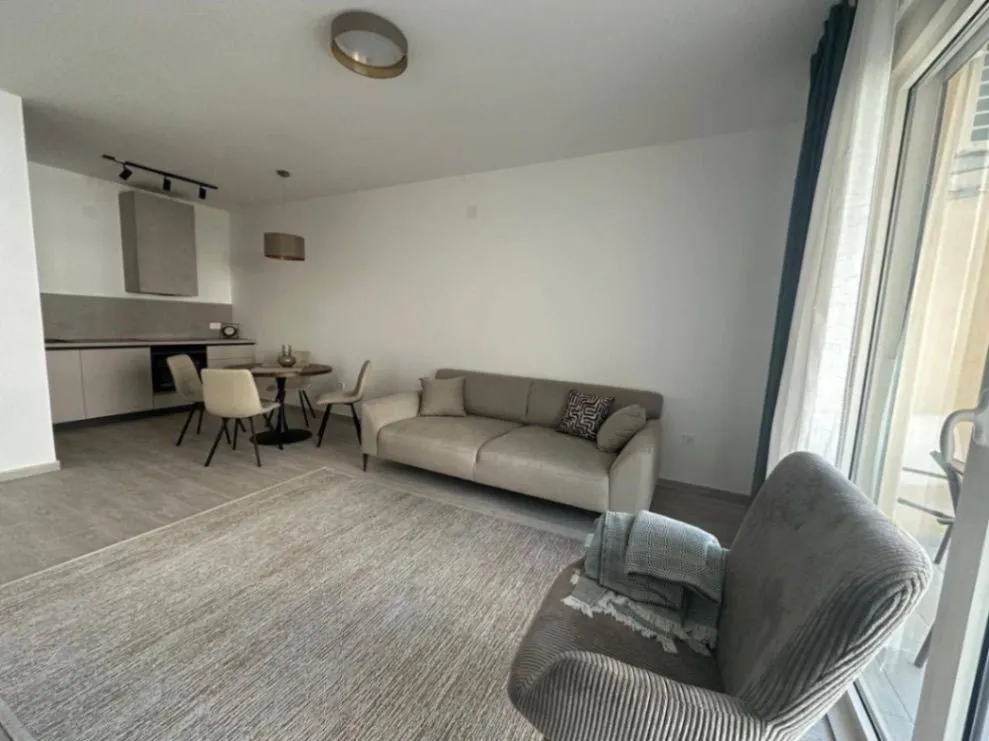 Prodaja, jednosoban stan, 58m², Bečići, Budva