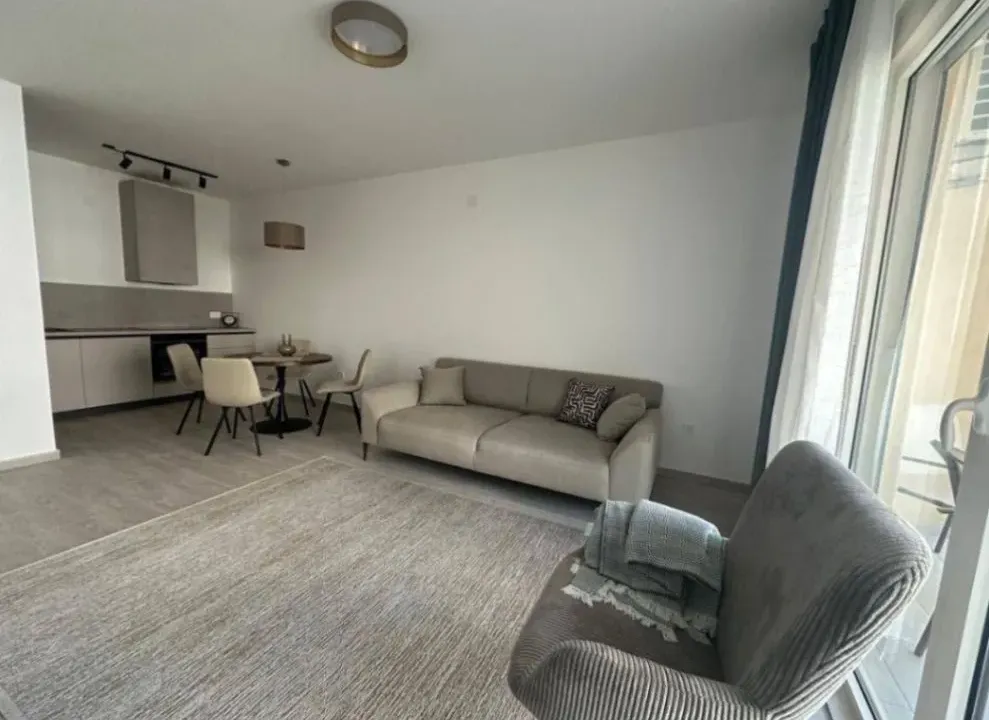 Sale, one bedroom apartment, 58m², Bečići, Budva