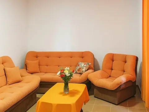 Rent, apartment, 32m², Centar, Ulcinj - image 4