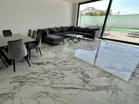 Rent, house, 180m², Sremska Kamenica, Petrovaradin - image 1
