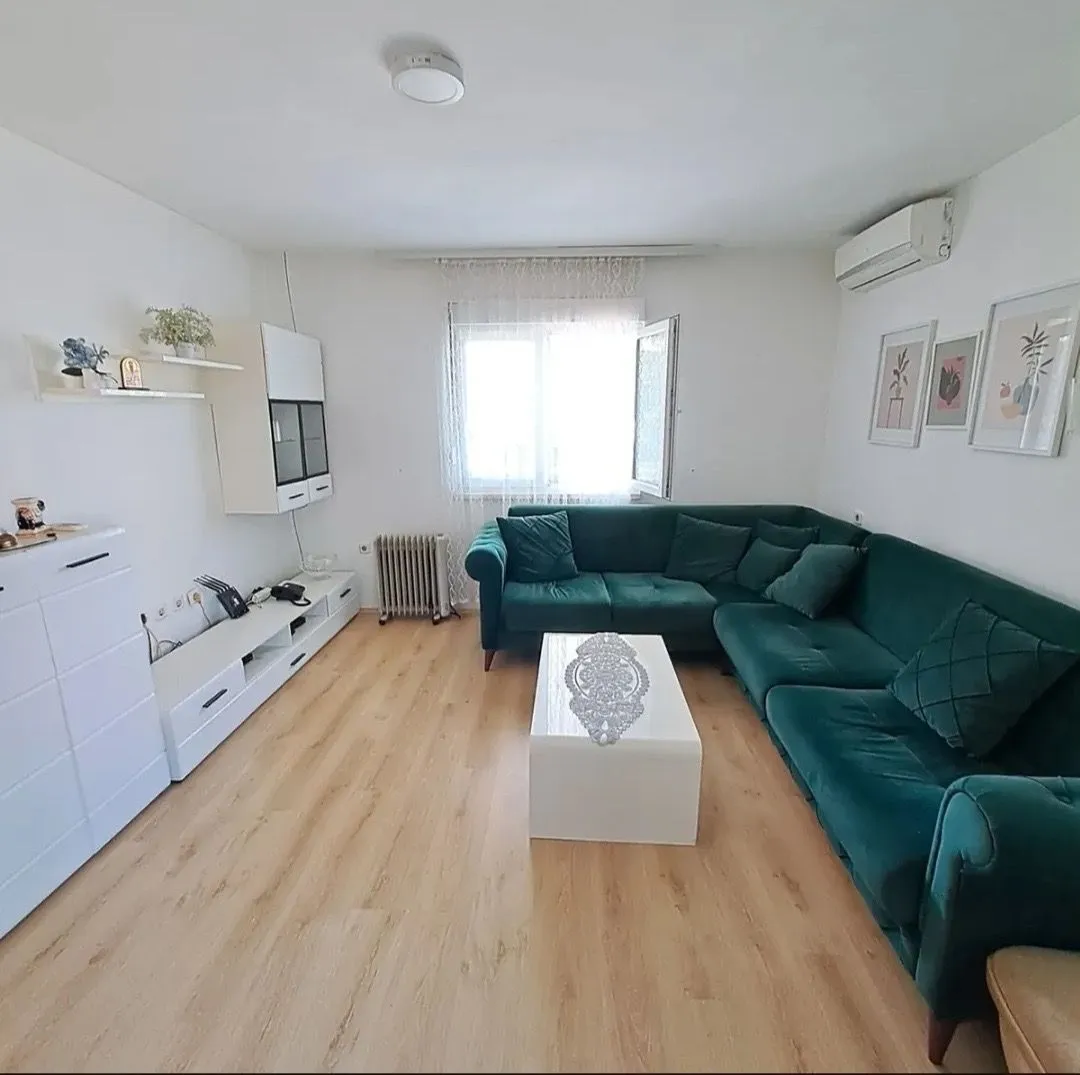 Rent, house, 130m², Tološi, Podgorica