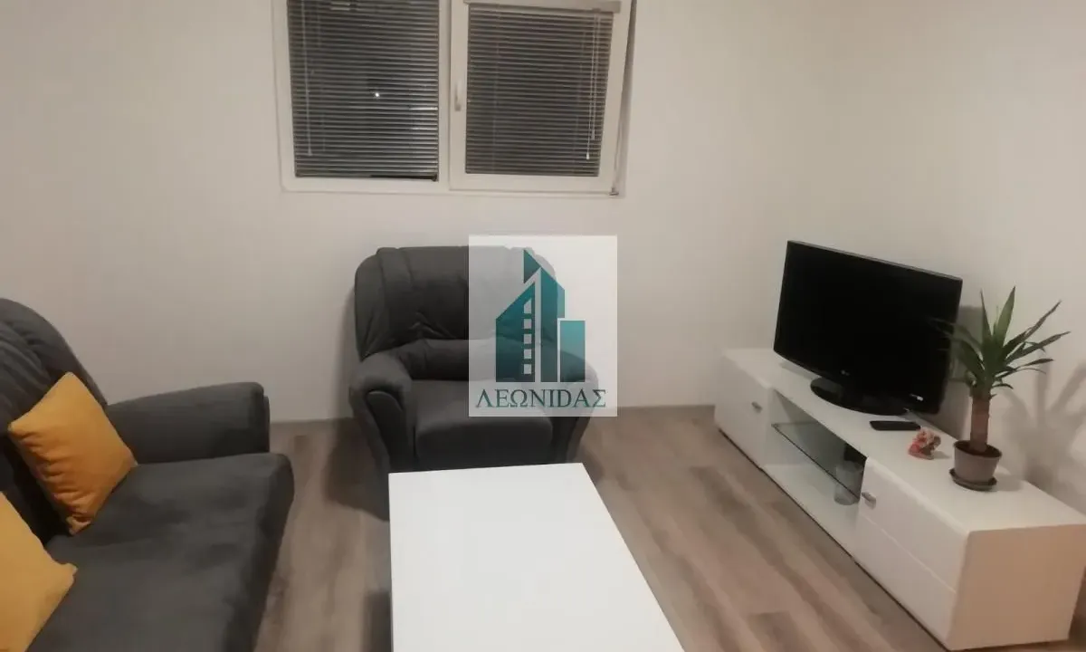 Izdavanje, trosoban stan, 60m², Palilula, Niš