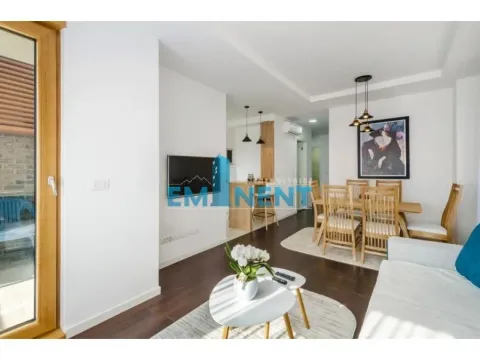 Izdavanje, trosoban stan, 60m², Novi Beograd Blok 67, Novi Beograd Sve Podlokacije