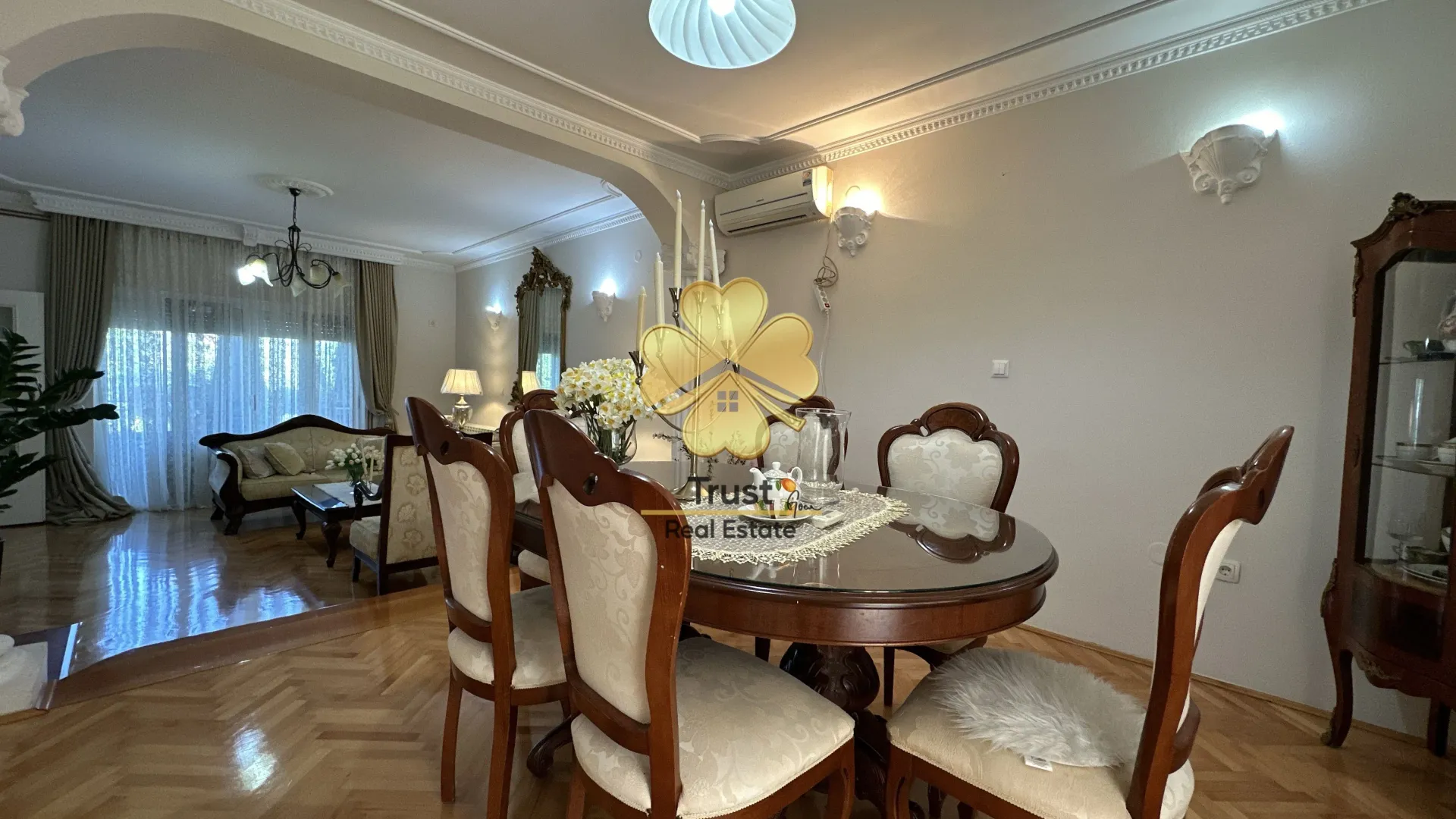Rent, house, 250m², Donja Gorica, Podgorica
