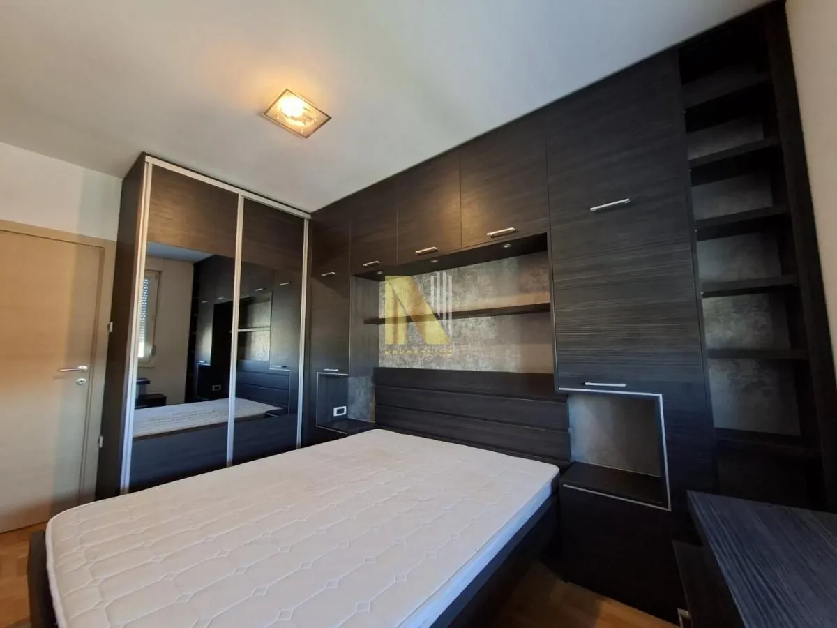 Prodaja, dvosoban stan, 42m², Bulevar Evrope, Novi Sad Sve Podlokacije