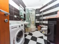 Izdavanje, dvosoban stan, 100m², Centar, Podgorica - image 10