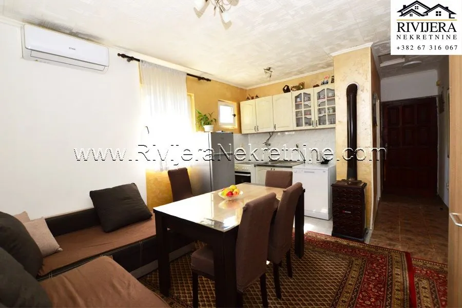 Prodaja, kuća, 69m², Topla, Herceg Novi