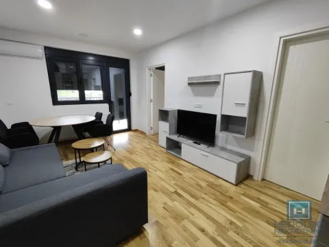 Izdavanje, jednosoban stan, 39m², Aqua park, Jagodina - image 14