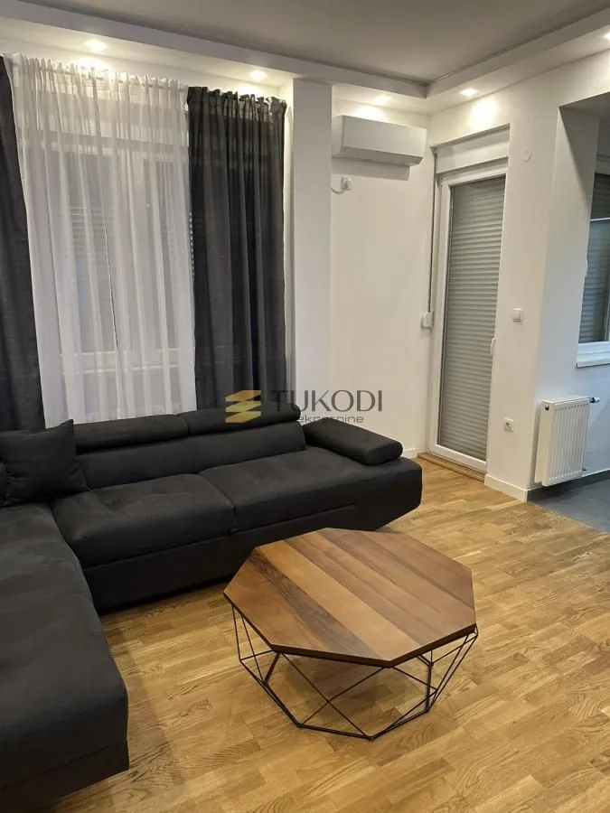 Prodaja, jednosoban stan, 42m², Petrovaradin, Novi Sad