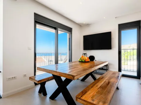 Rent, house, 159m², Reževići, Budva - image 12