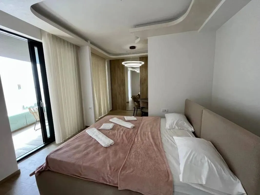 Rent, studio apartment, 57m², Rafailovići, Budva