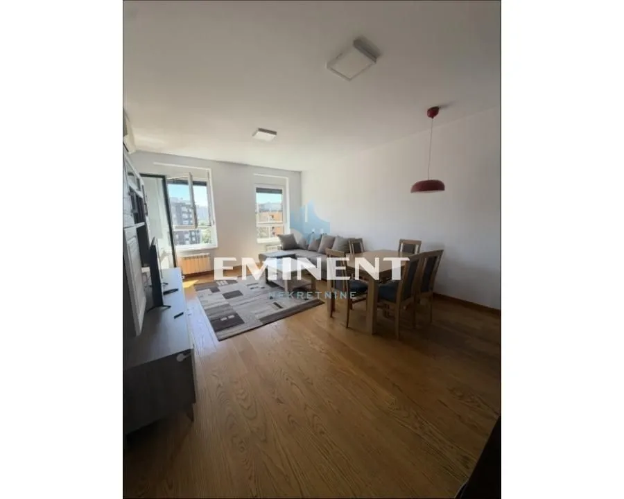 Izdavanje, dvosoban stan, 50m², Ada, Beograd