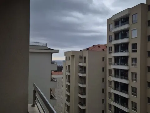 Sale, one bedroom apartment, 58m², Bečići, Budva - image 1