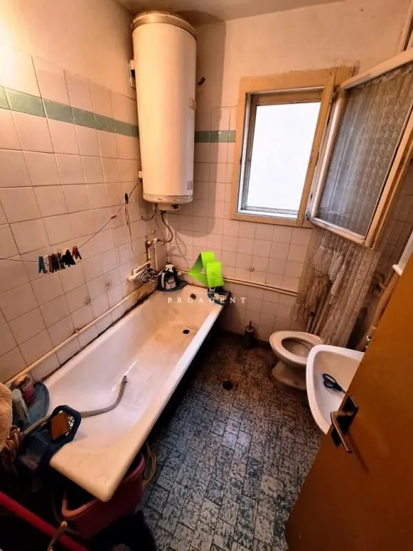 Sale, house, 98m², Pantelej, Niš