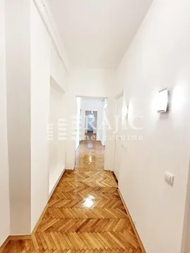 Rent, apartment, 141m², Stari Grad, Beograd - image 15