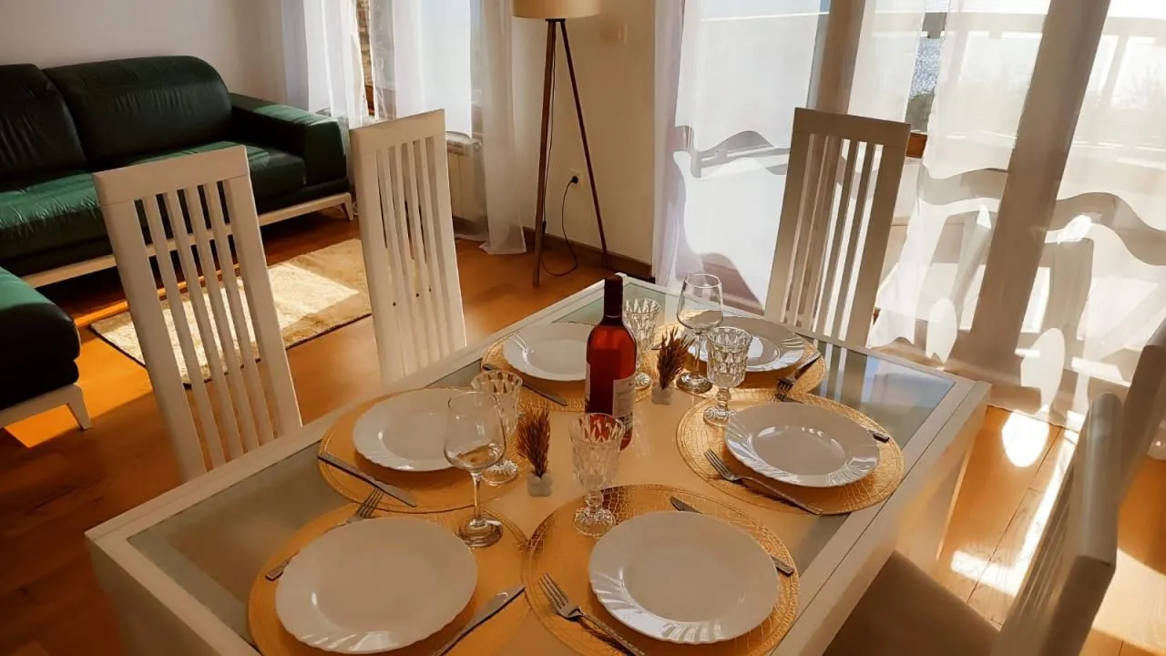 Sale, three bedroom apartment, 104m², Dobra Voda, Budva