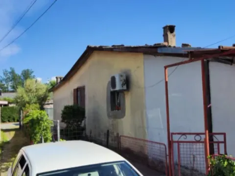 Prodaja, kuća, 80m², Konik, Podgorica - image 2