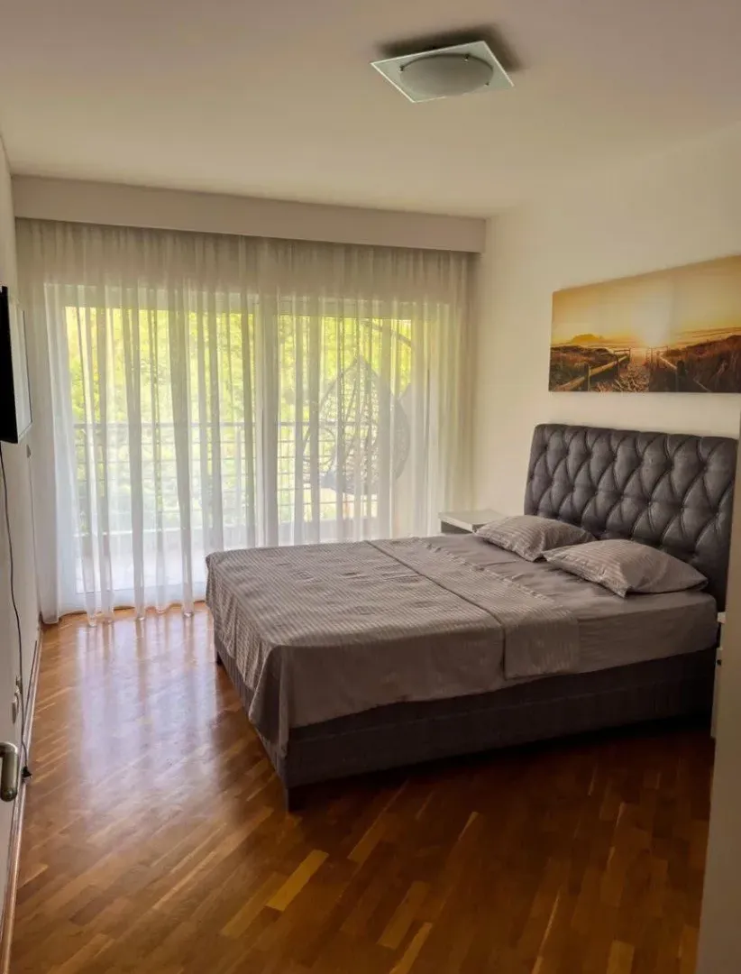 Prodaja, jednosoban stan, 60m², Bečići, Budva