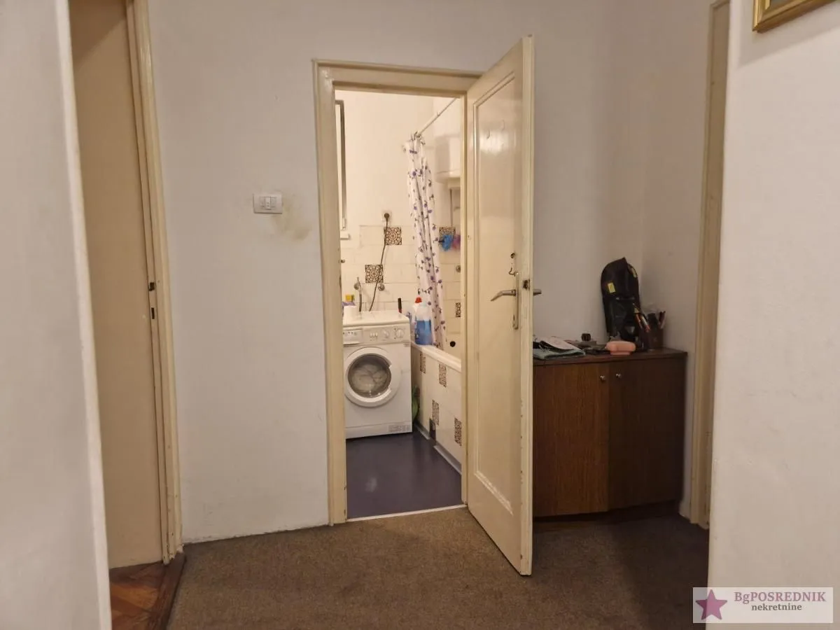 Prodaja, dvosoban stan, 56m², Kalenić Pijaca, Vračar Sve Podlokacije