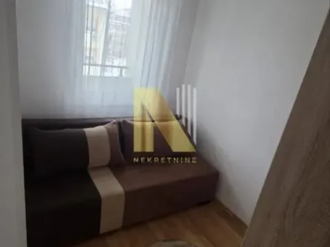 Izdavanje, jednosoban stan, 33m², Rotkvarija, Novi Sad Sve Podlokacije - image 4