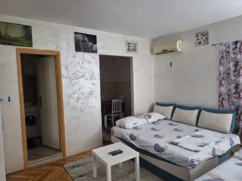 Prodaja, dvosoban stan, 74m², Risan, Kotor - image 6