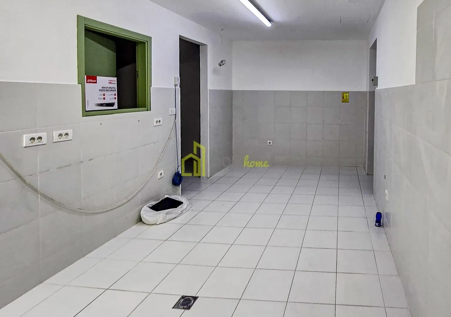 Rent, office space, 97m², City Kvart, Podgorica