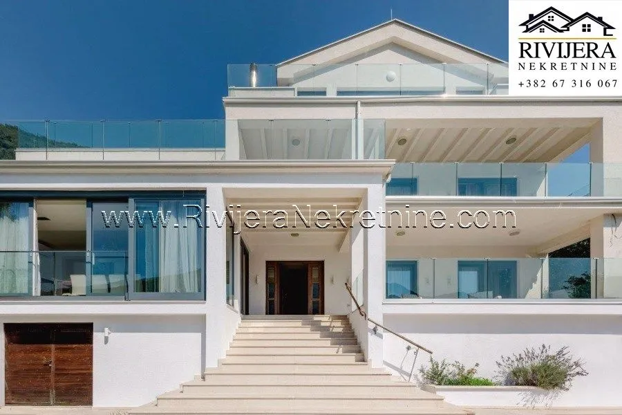 Sale, house, 423m², Lepetani, Tivat