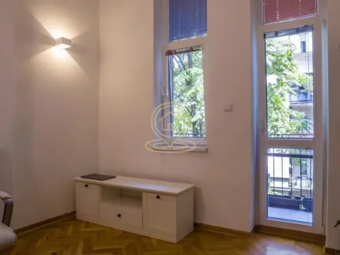 Izdavanje, četvorosoban stan, 100m², Savski Venac, Beograd - image 4