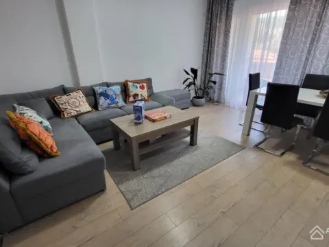 Prodaja, dvosoban stan, 67m², Bečići, Budva - image 1