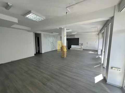 Rent, office space, 191m², Bulevar Evrope, Novi Sad Sve Podlokacije - image 5